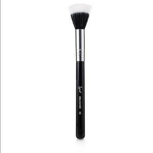 Sigma Small Duo Fibre Brush F55; brand new